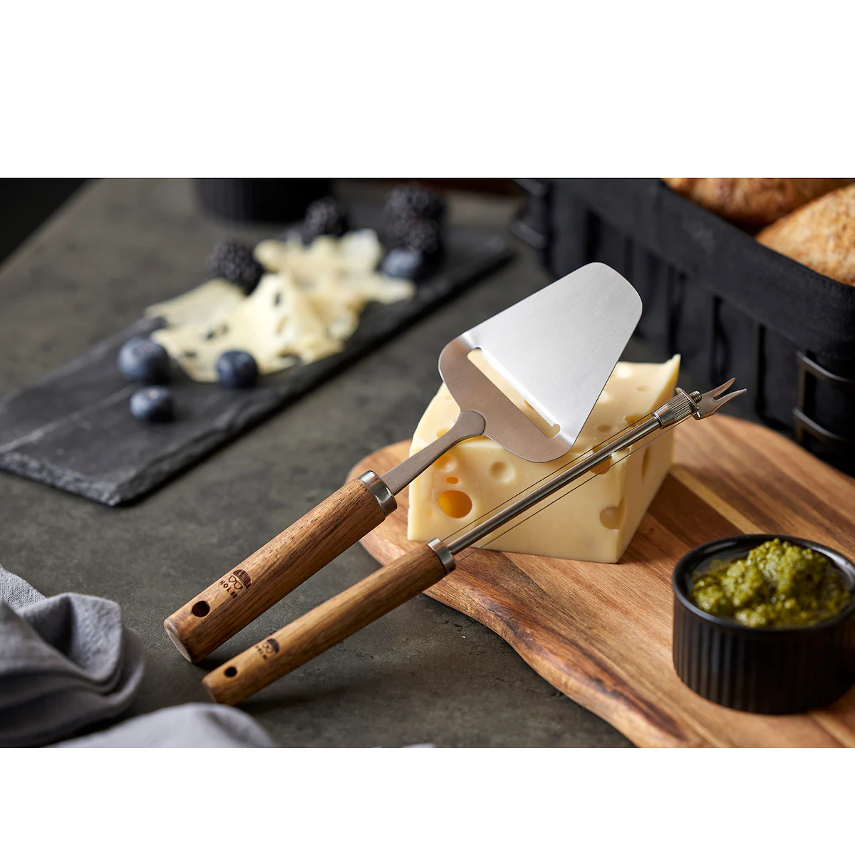 HOLM Cheese slicer 24,5 cm Stainless steel/Acacia