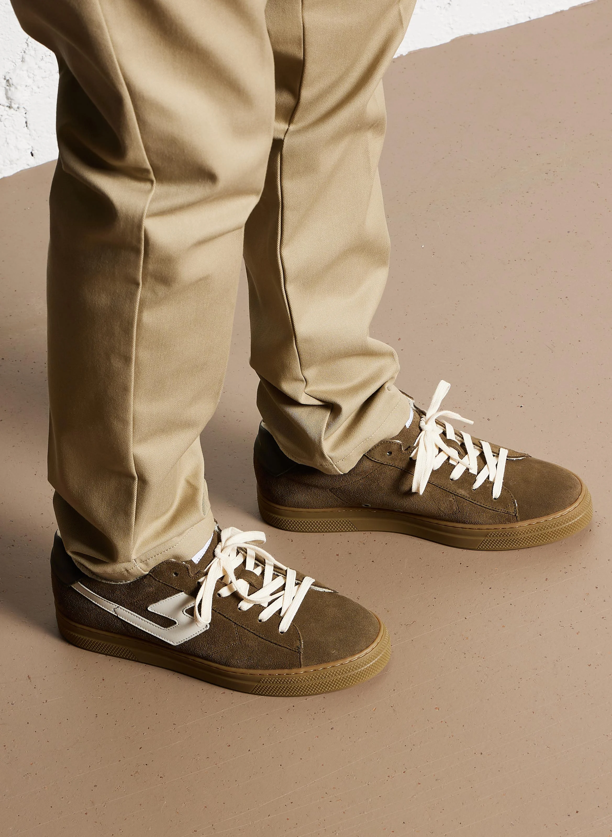 SPARK SIGNATURE - Baskets basses en cuir velours | Multicolore