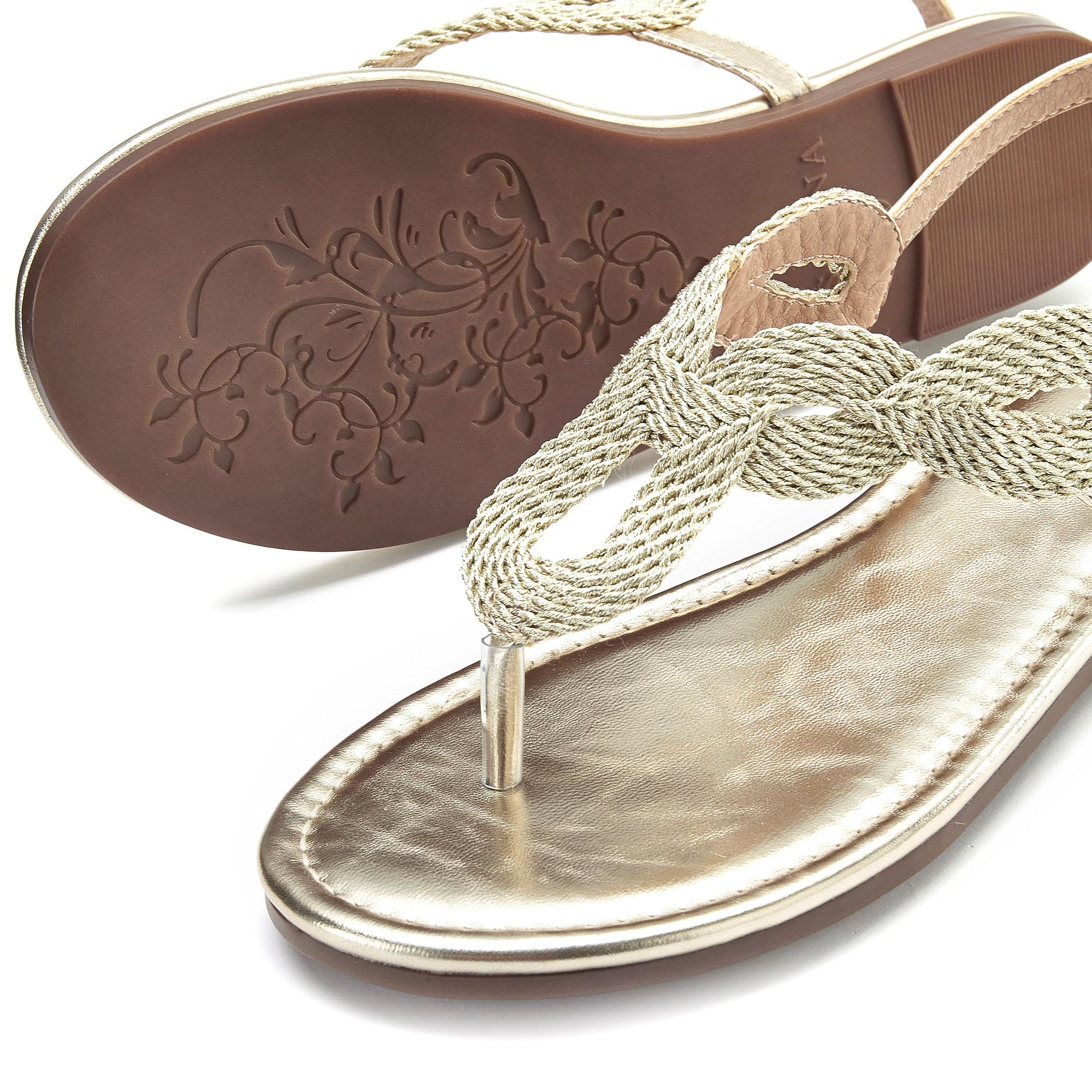 LASCANA Zehentrenner  Sandale, Pantolette im Metallic-Look VEGAN