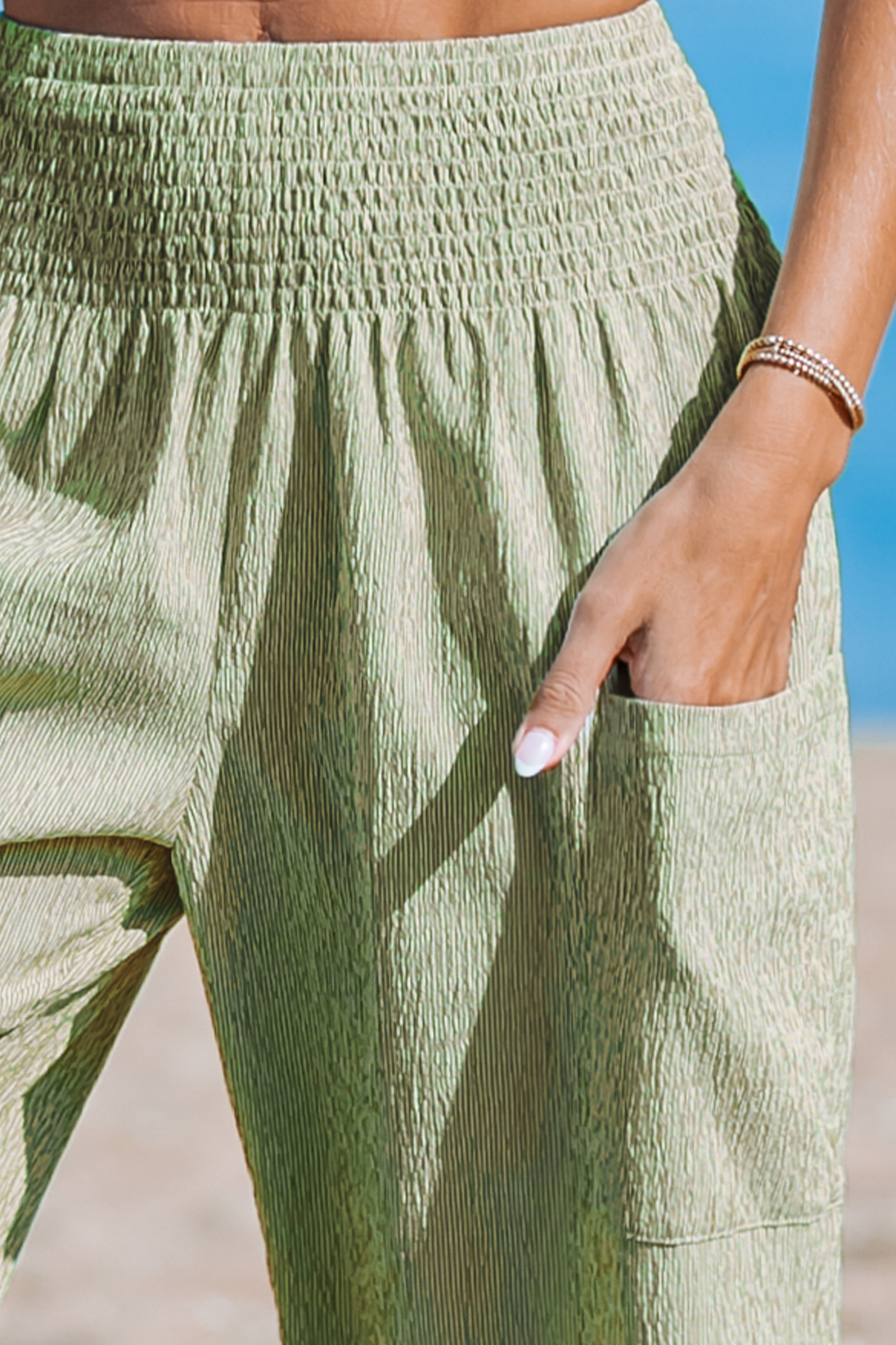 Pantalon trapèze avec poches à smocks