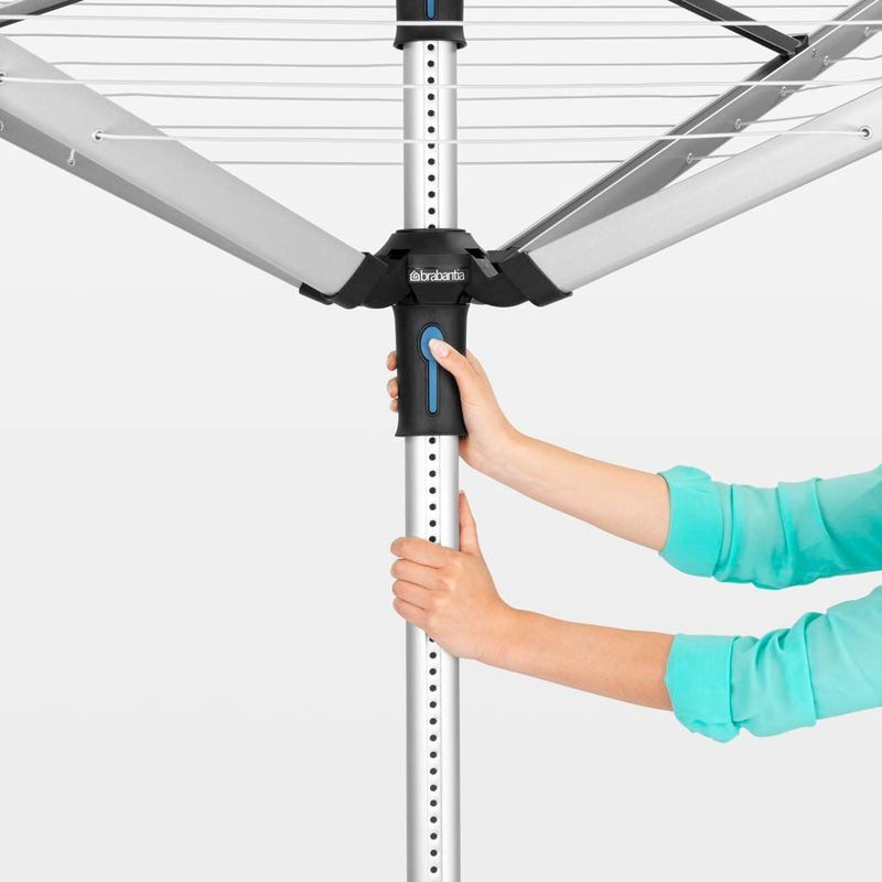 Brabantia Lift-O-Matic Advance Droogmolen - met Kunststof Betonanker, Beschermhoes en Wasknijpertasje - 60 m - Metallic Grey