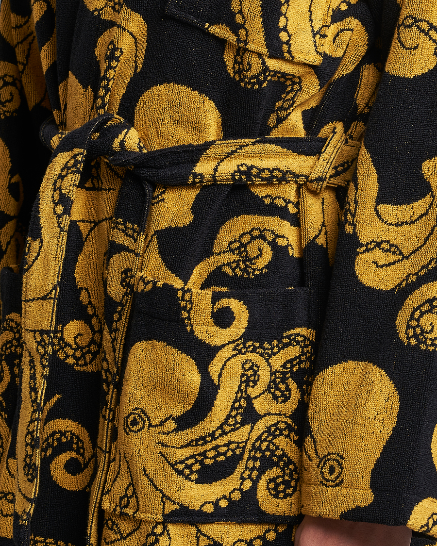 OAS Terry Robe Black Octo