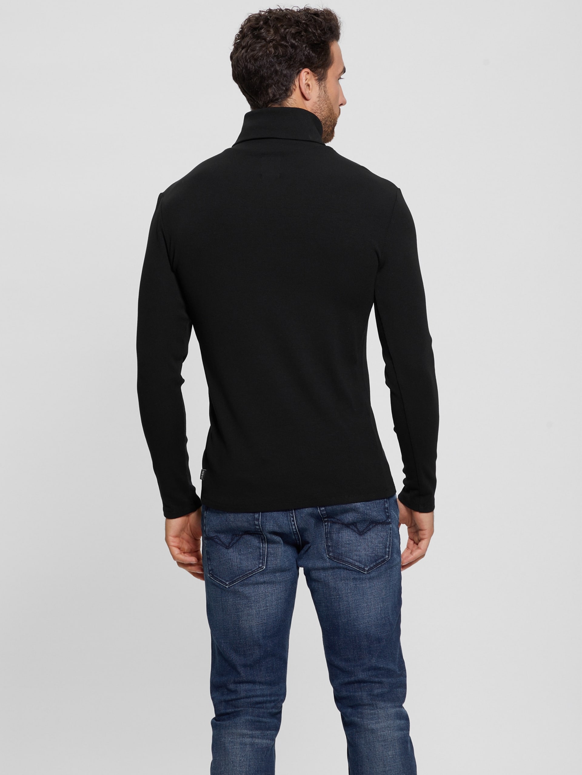 Camiseta de gola alta Mateo