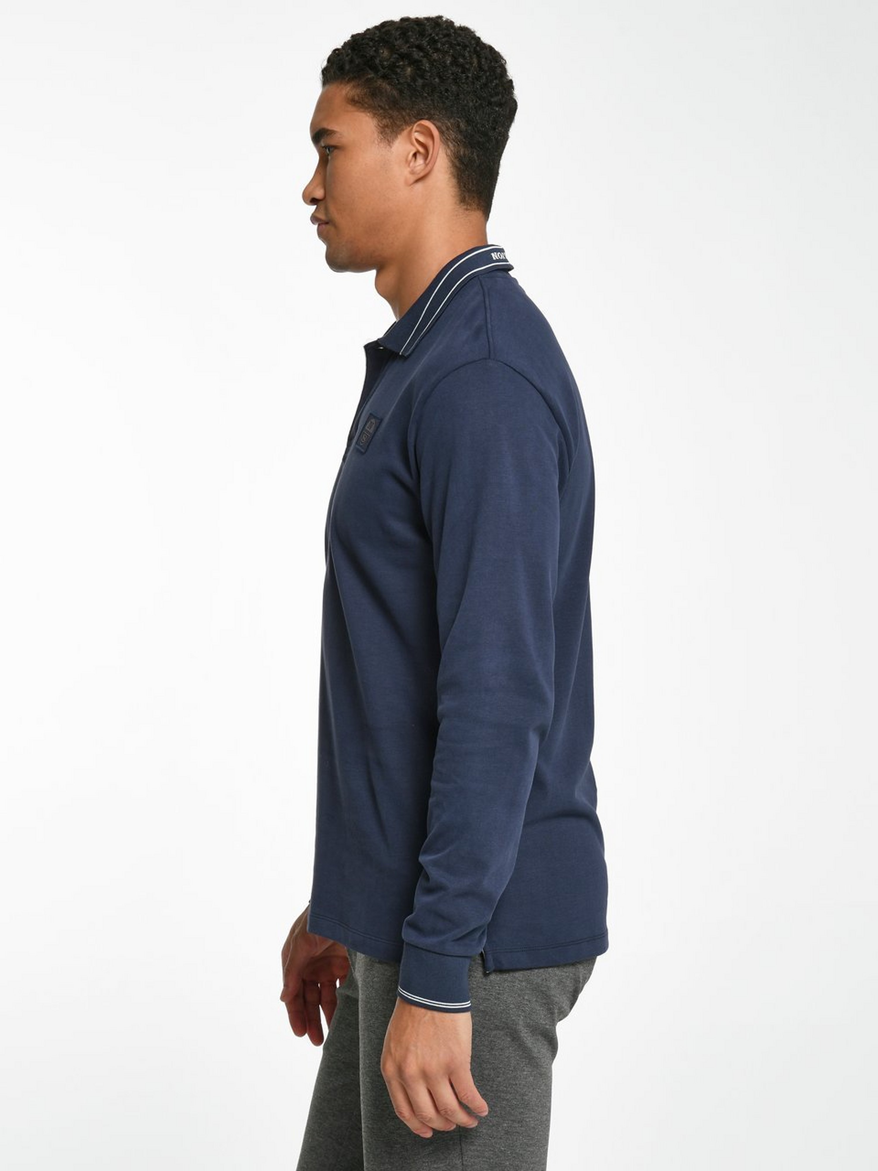 Pullover