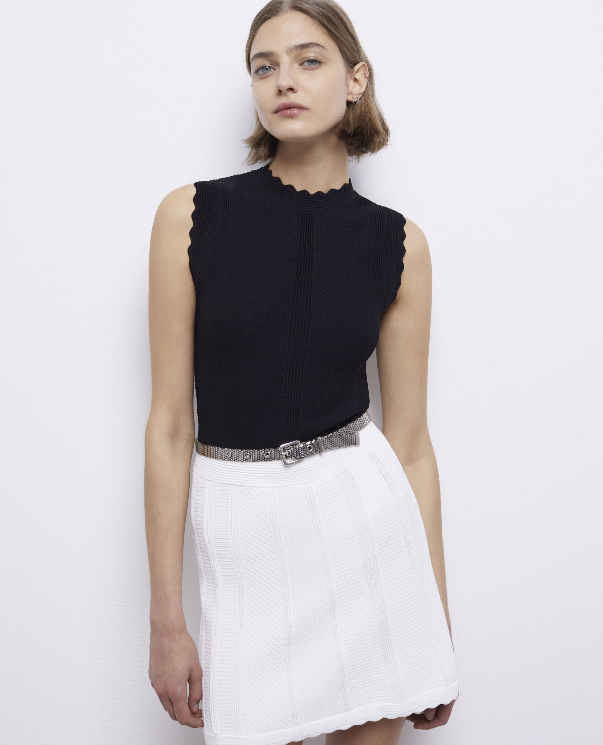 Top court noir en maille