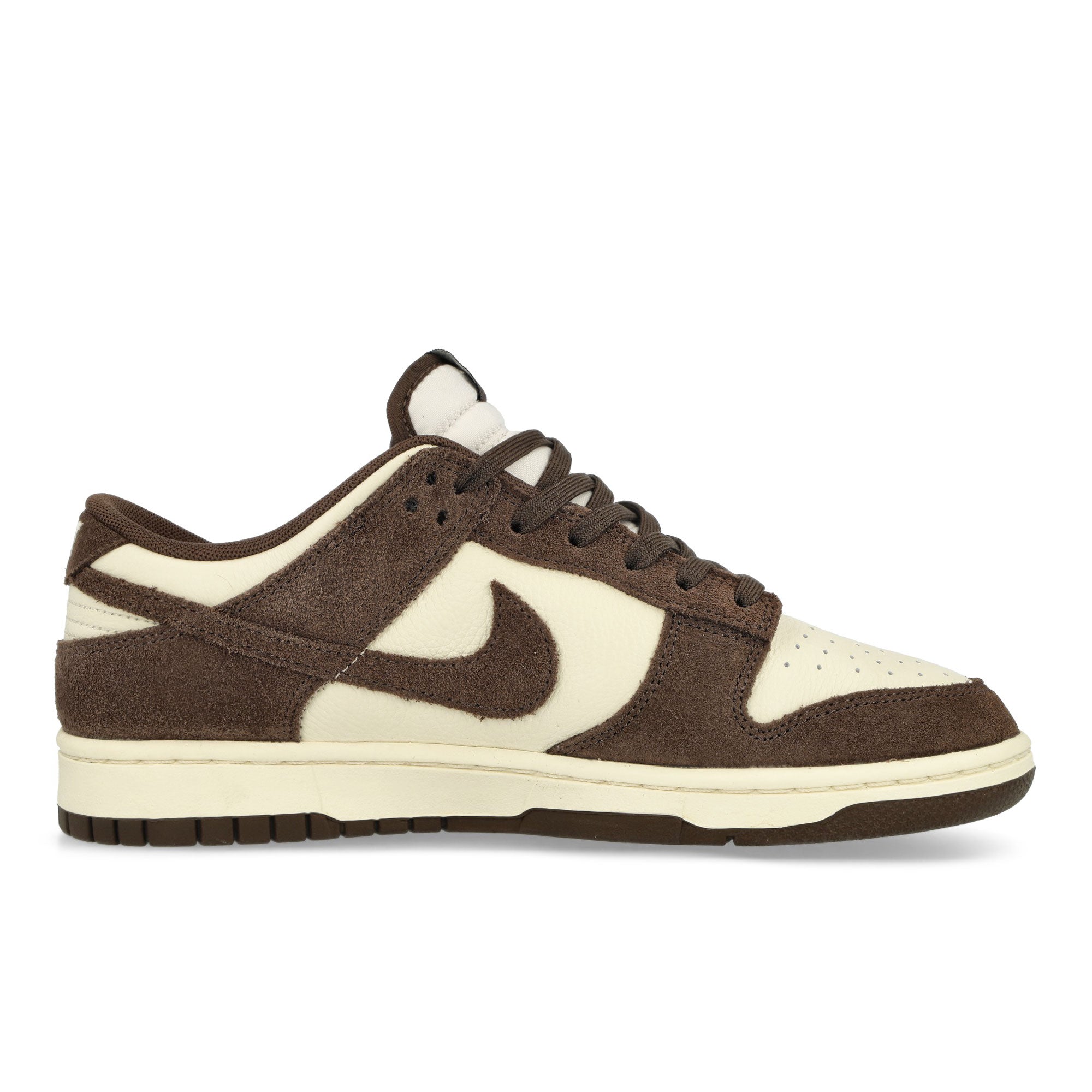 Nike<br>Dunk Low Retro SE