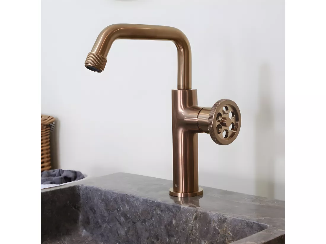 Indus mitigeur lavabo bas cuivre brossé - Essebagno