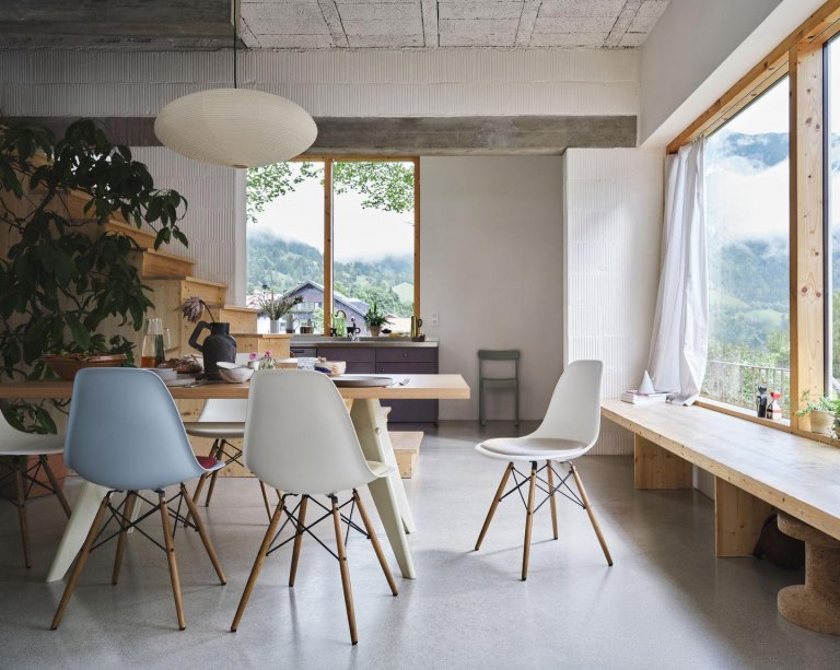 Vitra Eames DSW stoel vast zitkussen red/moorbrown, ijsgrijs