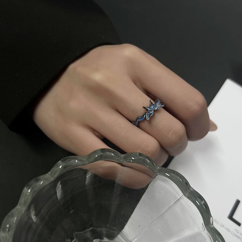 Lilafey - Open ring met vlinderglazuur
