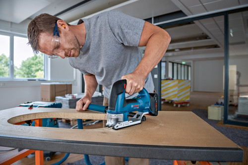 Bosch Professional GST 18V-155 BC (zonder accu)