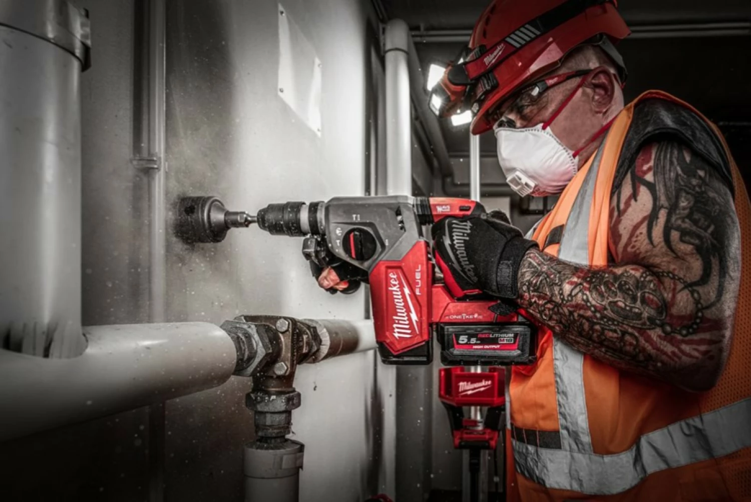 Milwaukee M18 ONEFHX-552X 18V Li-ion Accu SDS-plus boorhamer set (2x 5.5Ah) Met ONE-KEY Systeem in HD Box