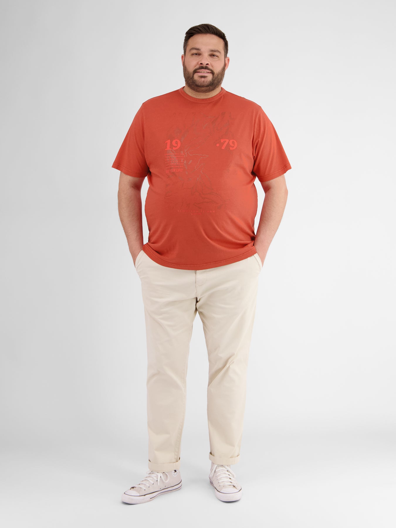 Herren-T-Shirt mit Brust-Print