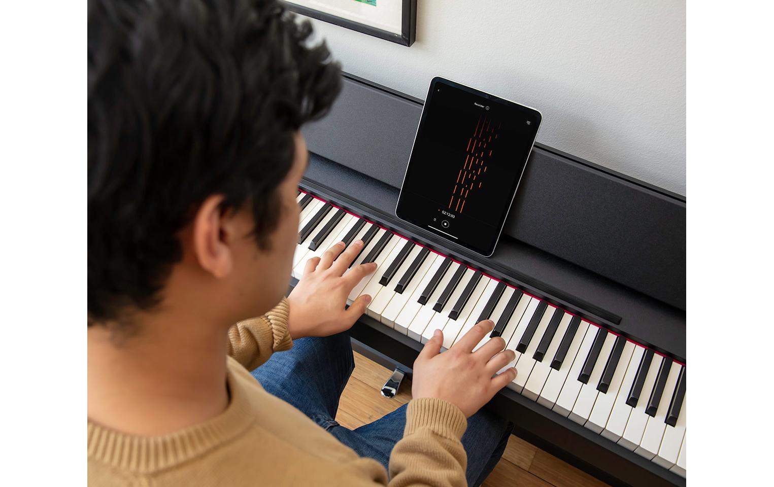 E-Piano F107 BKX<br>Der Startpunkt für Ihre Reise auf dem Piano