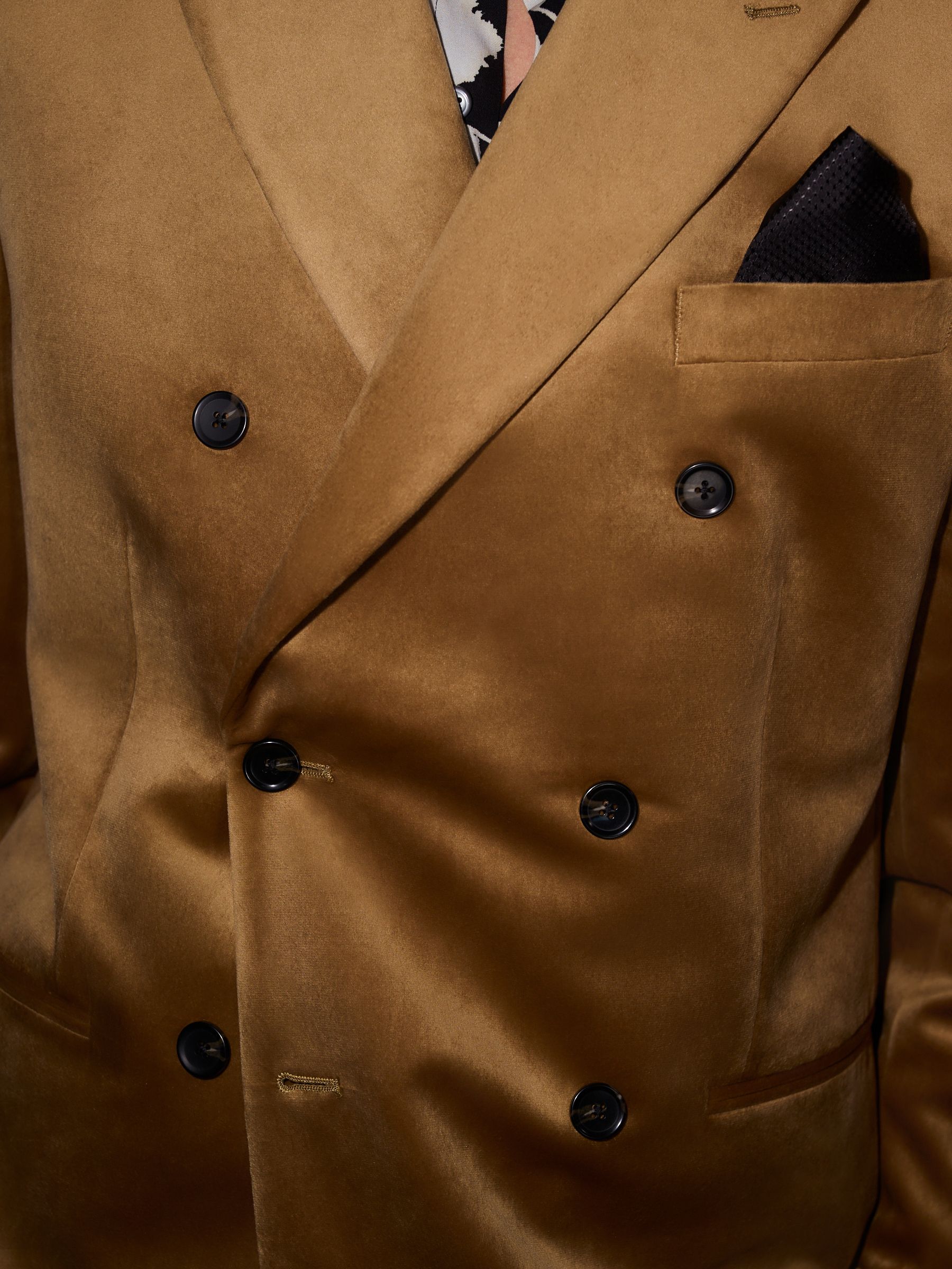 Honing - Double Breasted Velvet Blazer