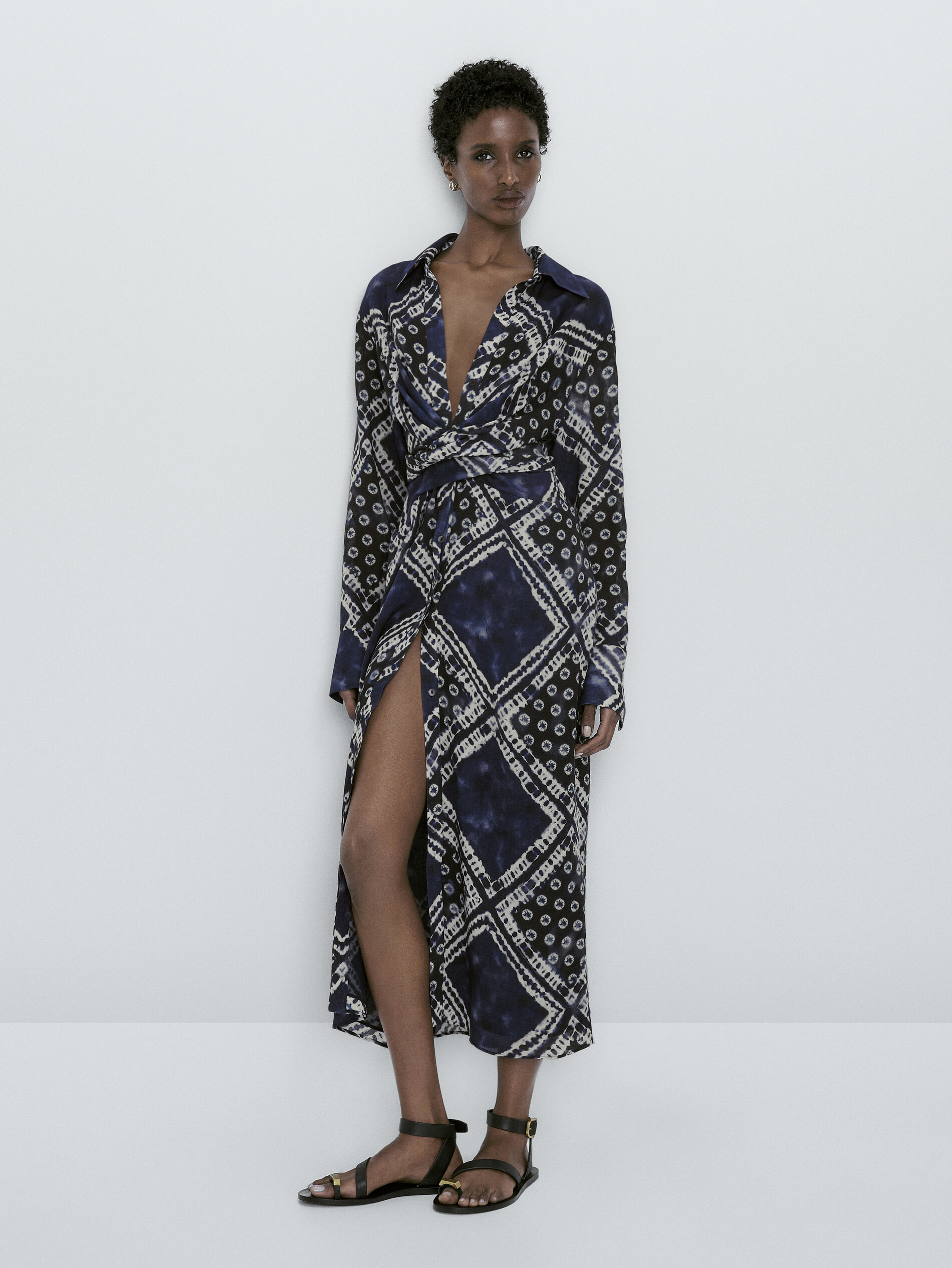 Vestido nude com estampa detalhada - AZUL ESCURO