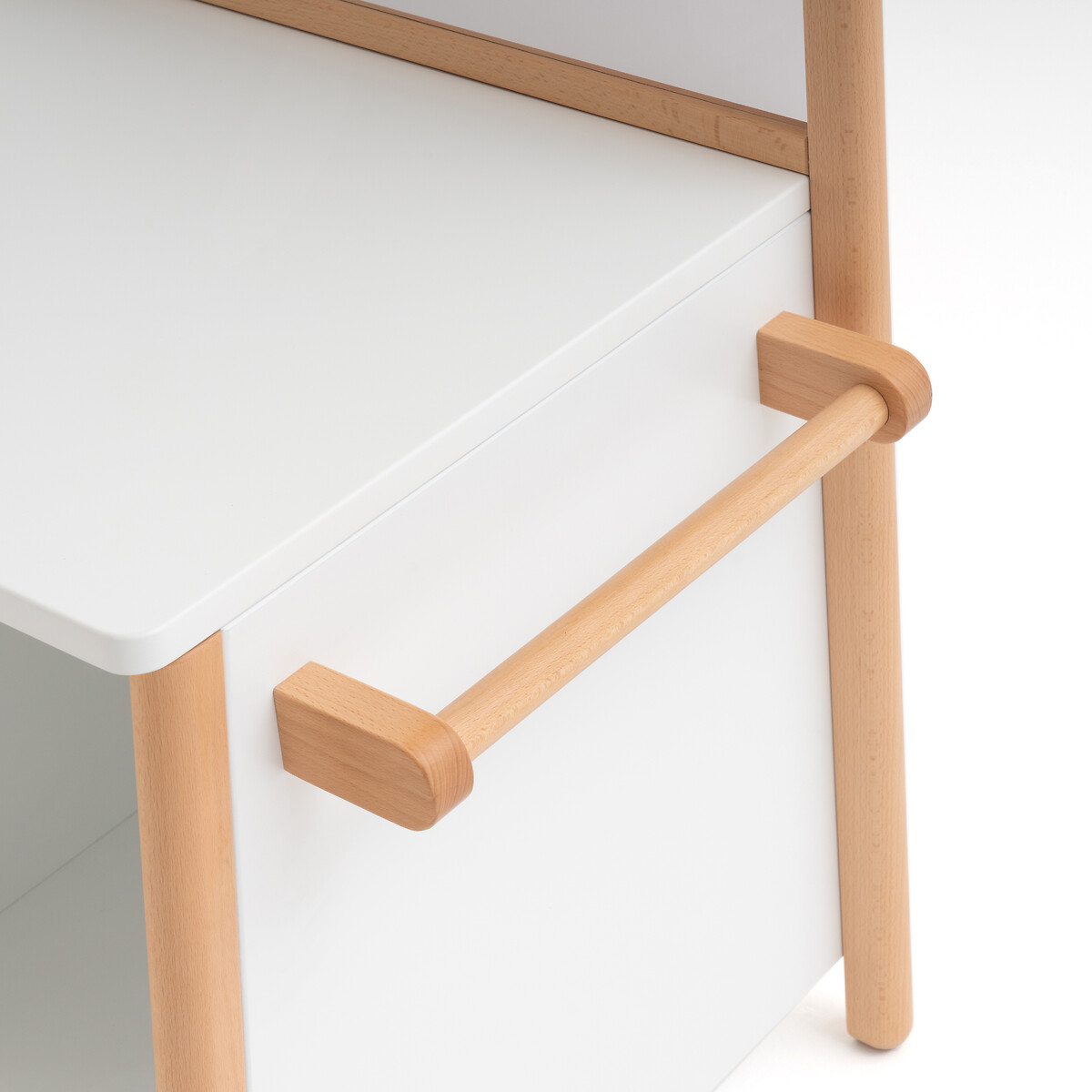 MINHA PEQUENA ESCOLA MONTESSORI X LA REDOUTE INTERIORS<br>Wastafel Montessori