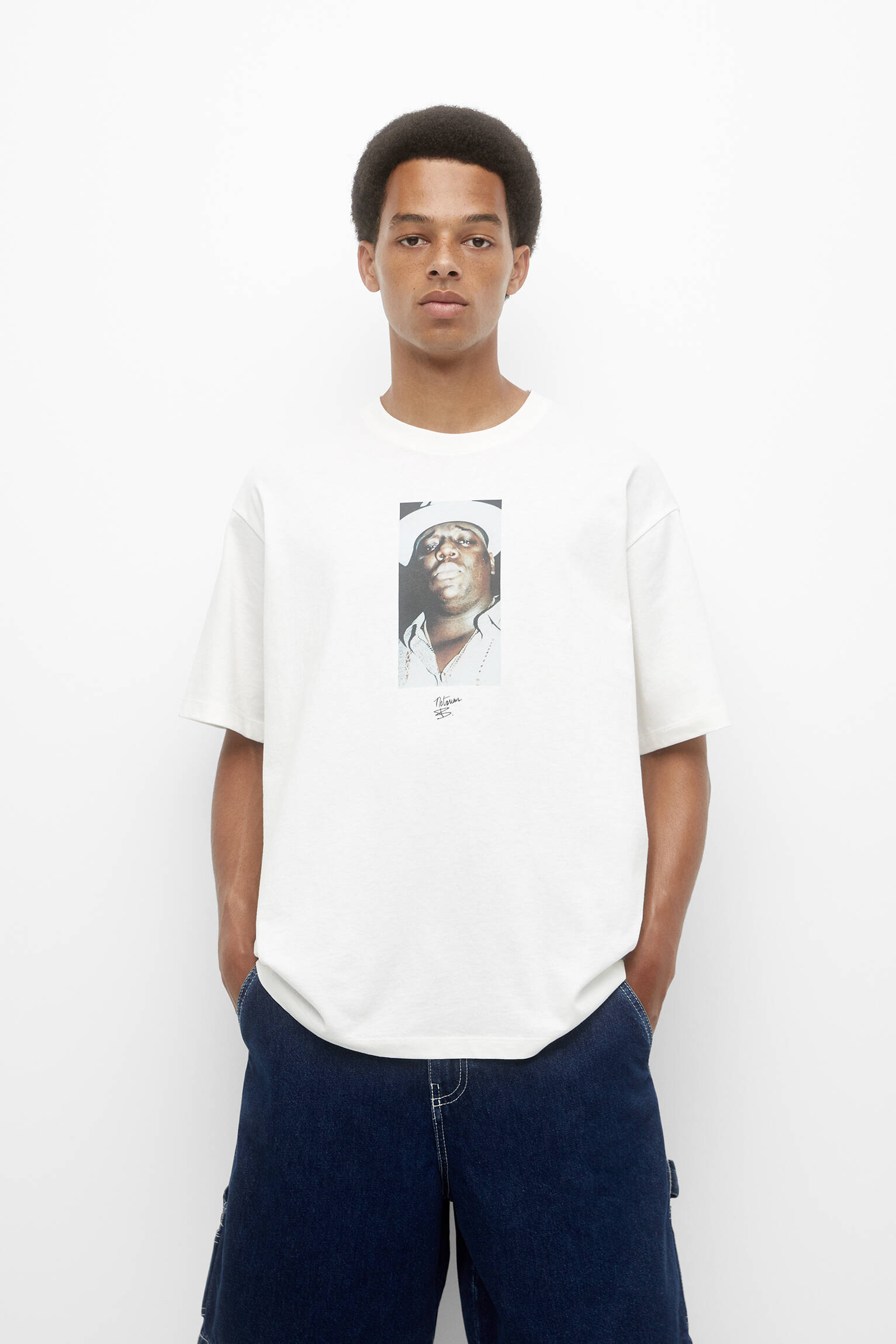 A NOTÓRIA CAMISETA BRANCA GRANDE - OFF WHITE