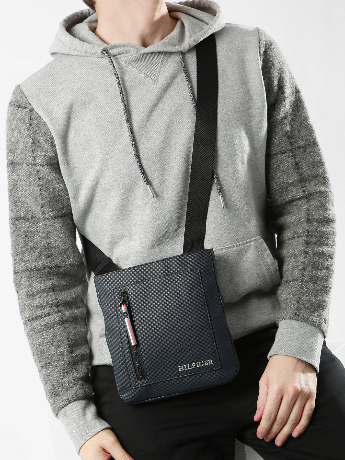 Sac bandoulire TOMMY HILFIGER