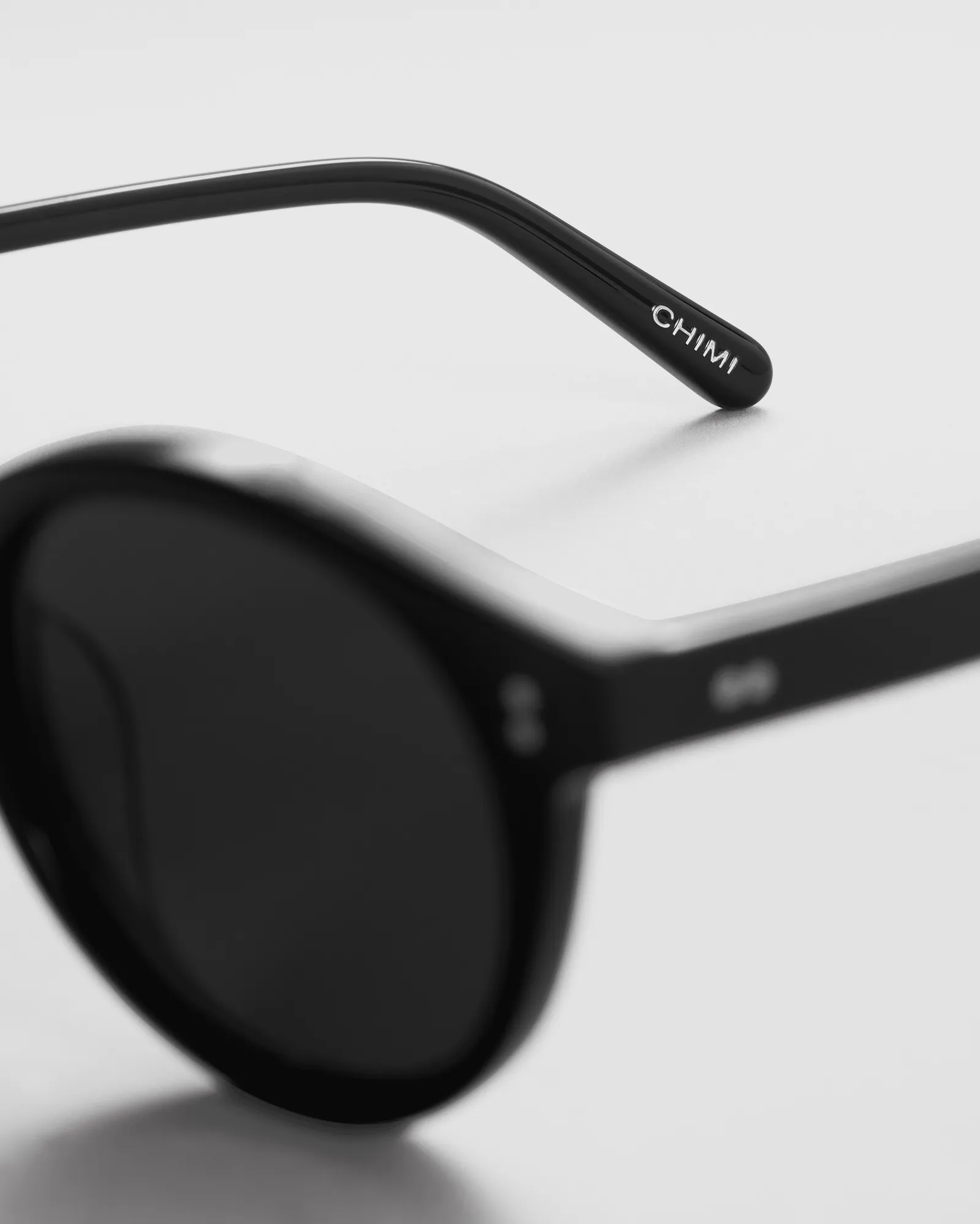 Chimi Eyewear 03.2 Black SUNGLASSES