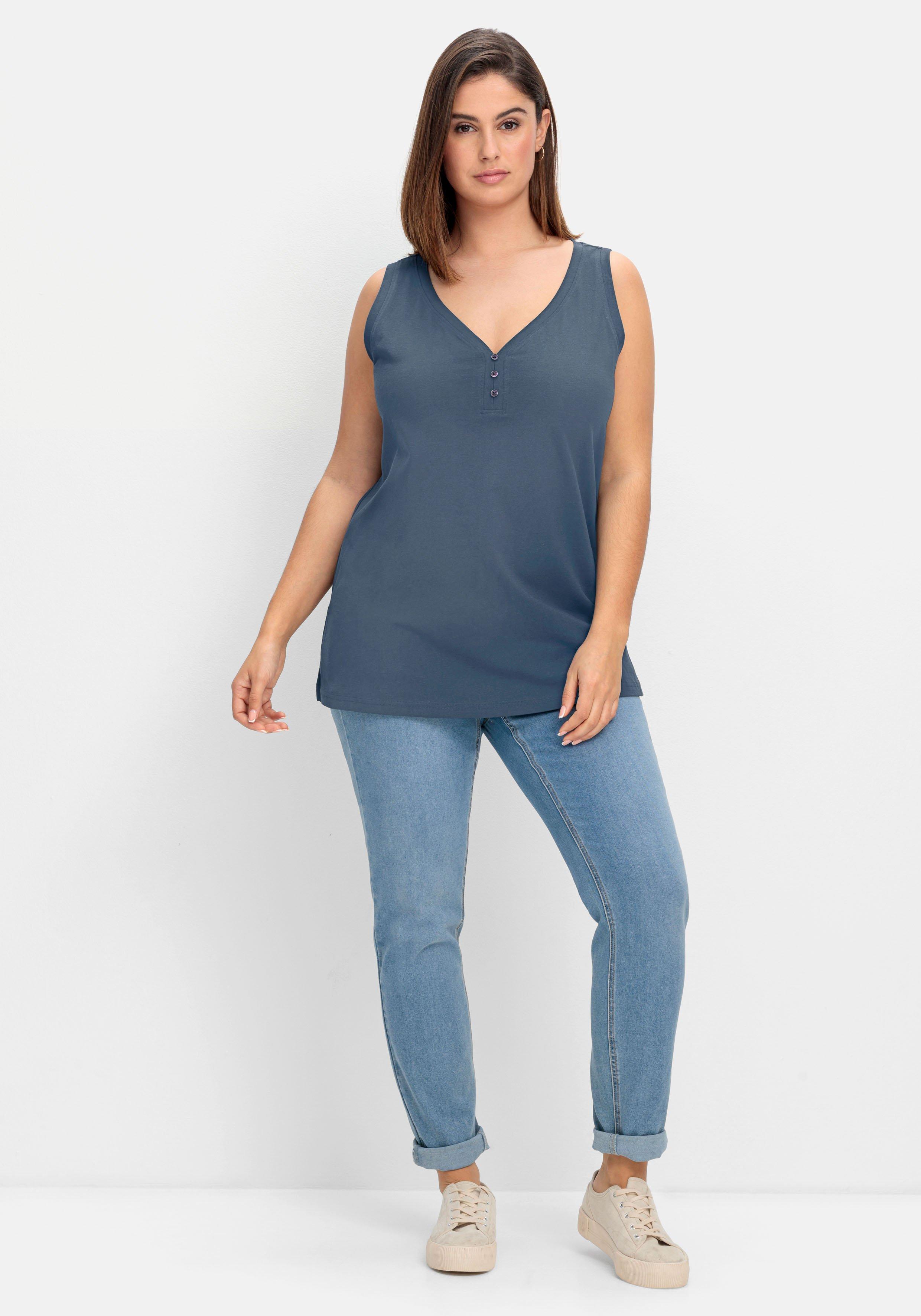 Tanktop mit V-Ausschnitt und Zierknopfleiste