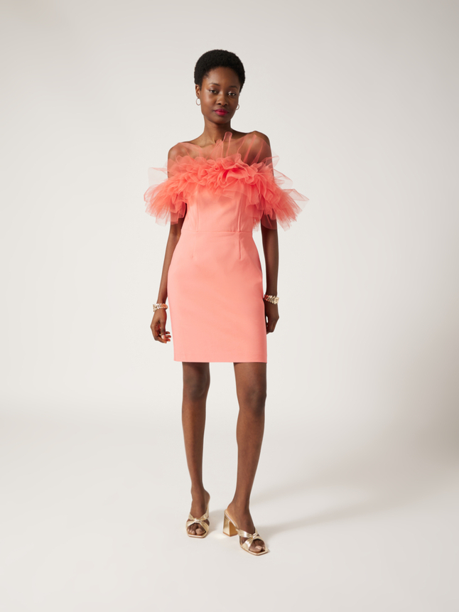 Robe droite avec tulle