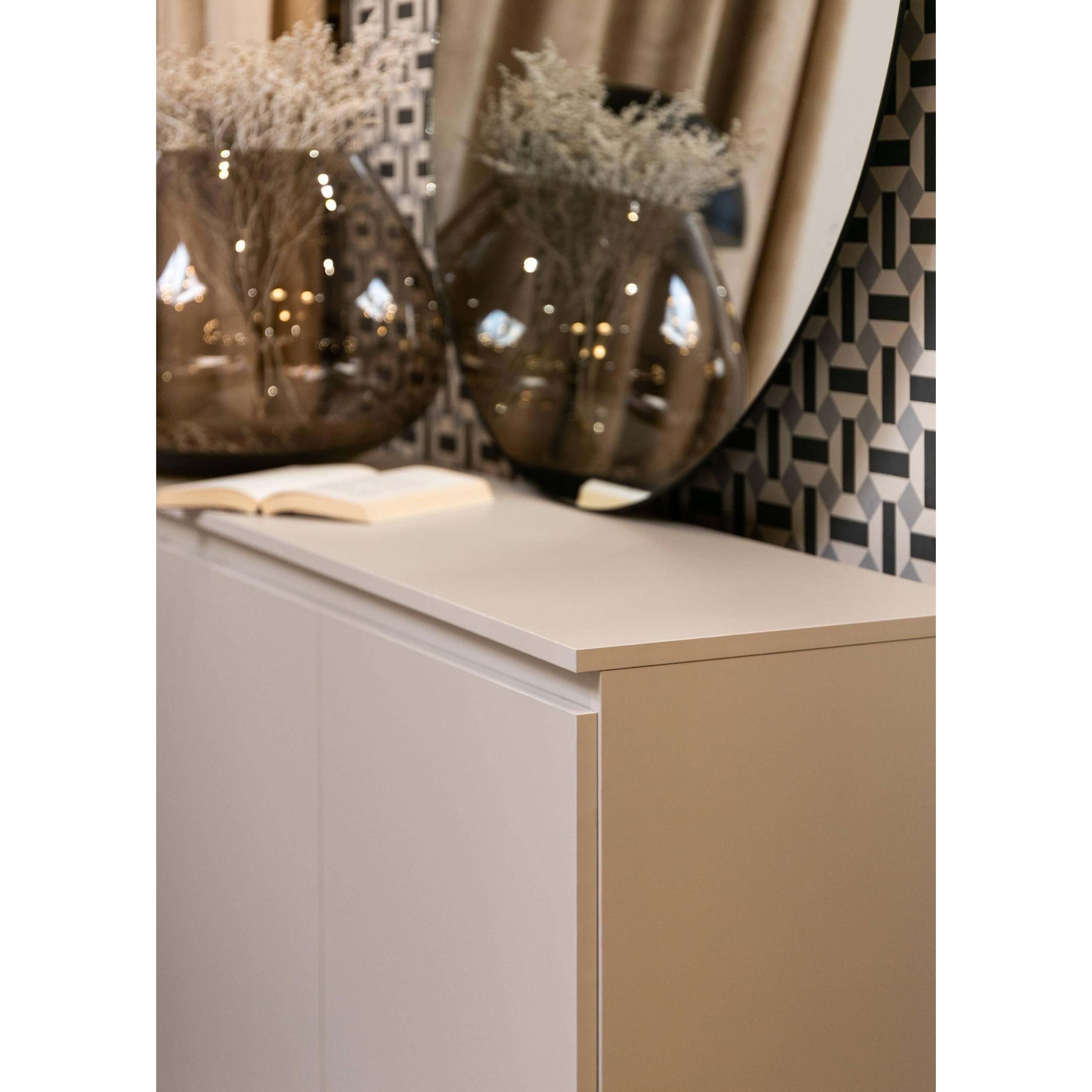NADUVI Collection Kate Dressoir - B 150 cm - Beige / Zwart