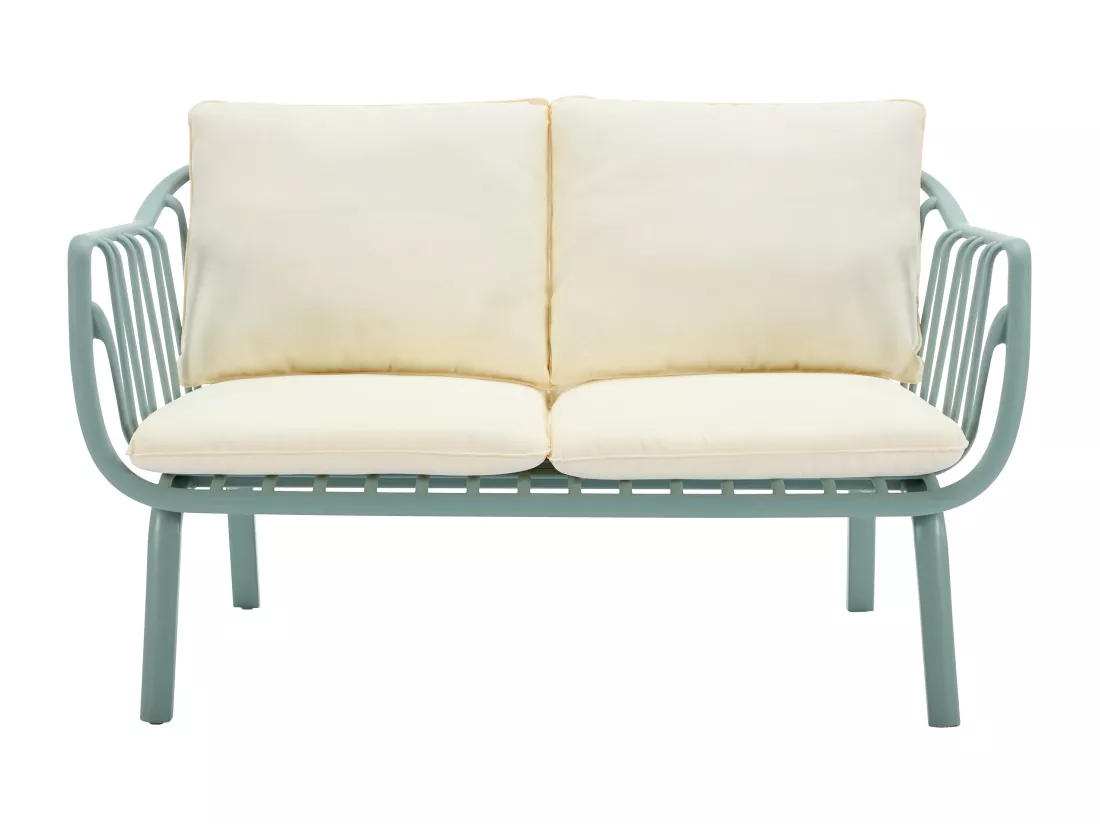 Salon de jardin en polypropylène et métal : un canapé 2 places, 2 fauteuils et 2 tables basses - Vert amande - LOYNA de MYLIA