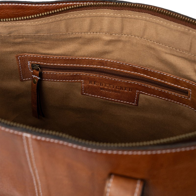 RE:DESIGNED<br>Computertaske Layla