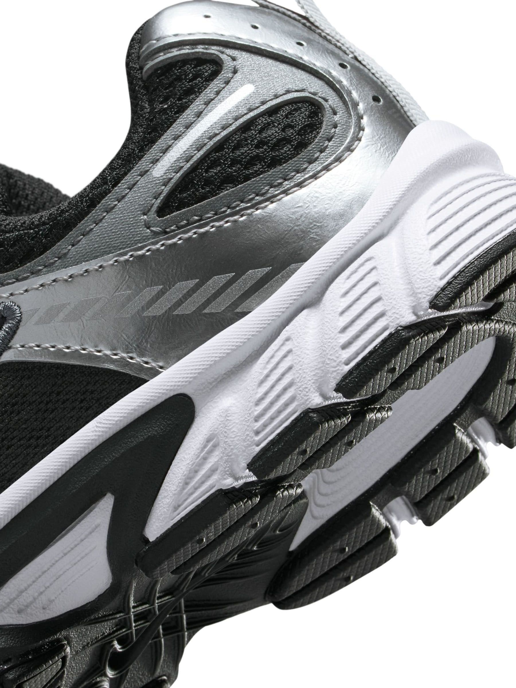 Nike V5 Runner hardloopsneakers