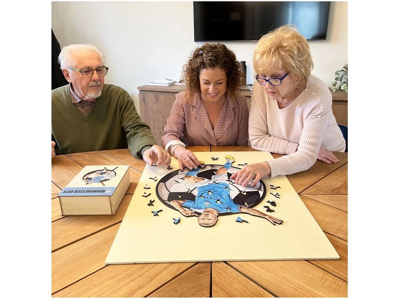 Iconic Puzzle Man City FC – Erling Haaland Offizielles Holzpuzzle, Grösse M