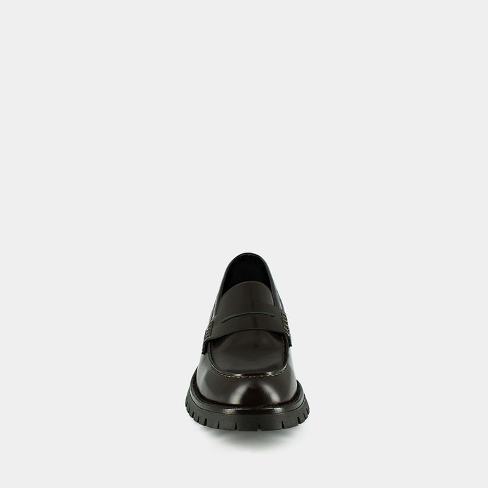 Mocassins à semelles crantées  en cuir glacé marron