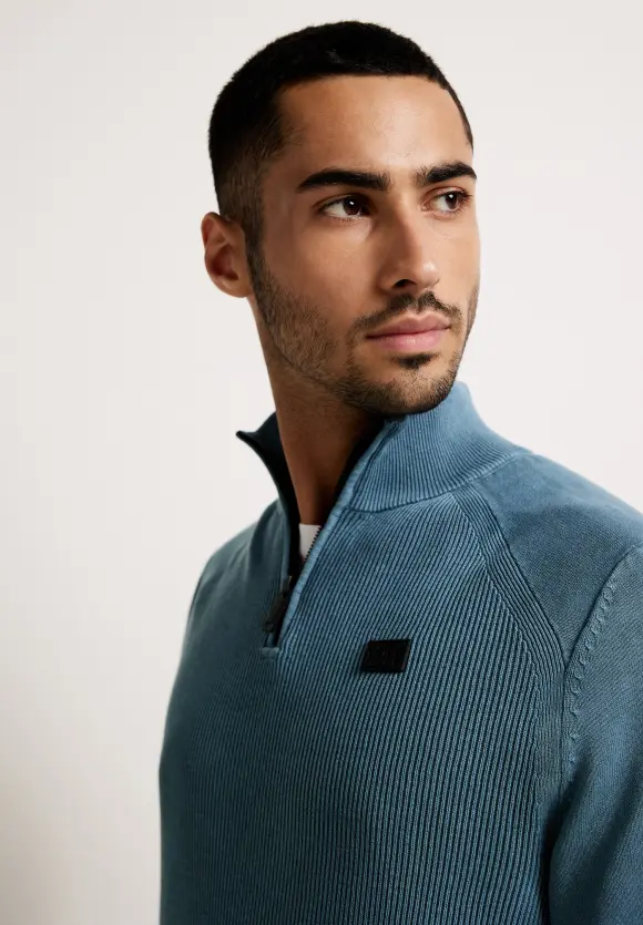Stricktroyer in Washedoptik - tuna blue