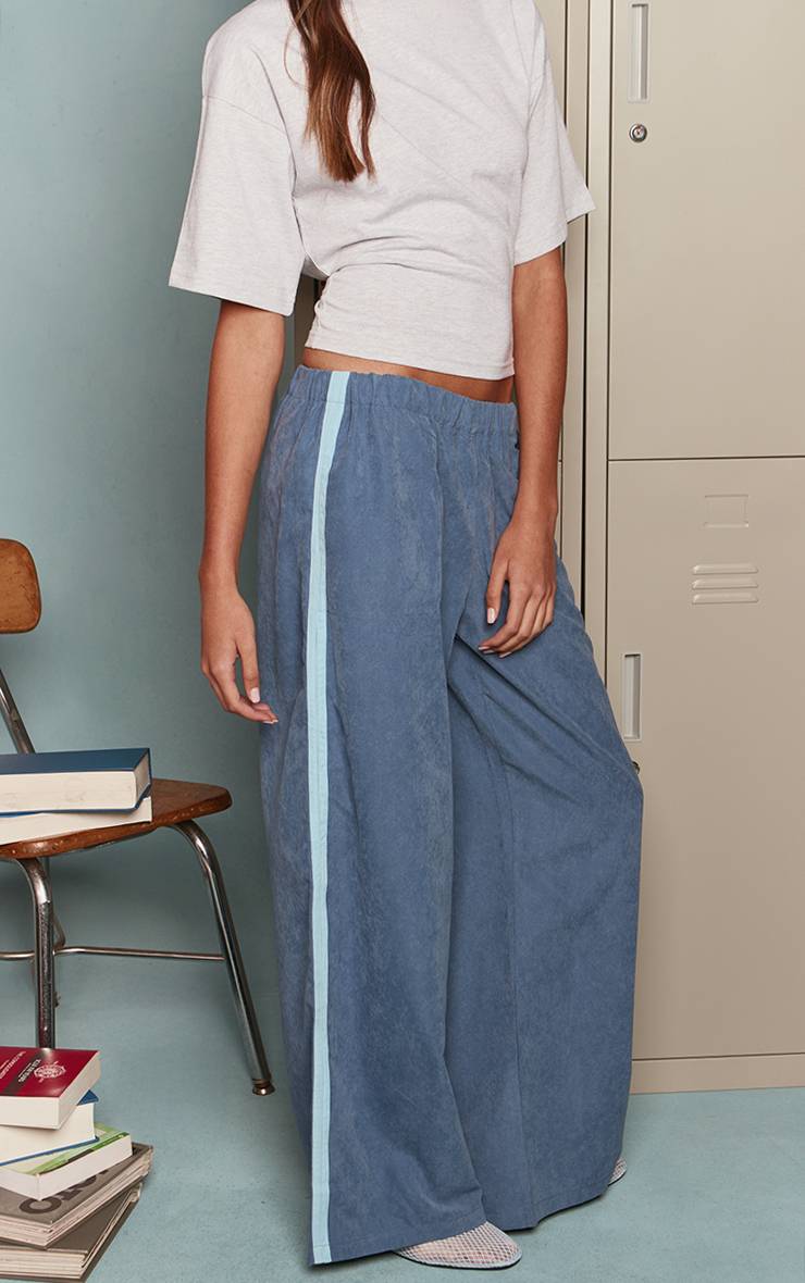 Charbon Pantalon Bleu Marine À Rayures Satinées Effet Peau De Pêche