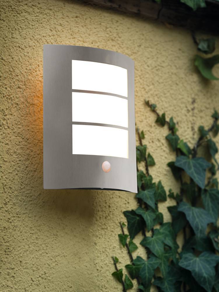 EGLO Buitenmuurlamp met sensor City zilverkleurig 88142