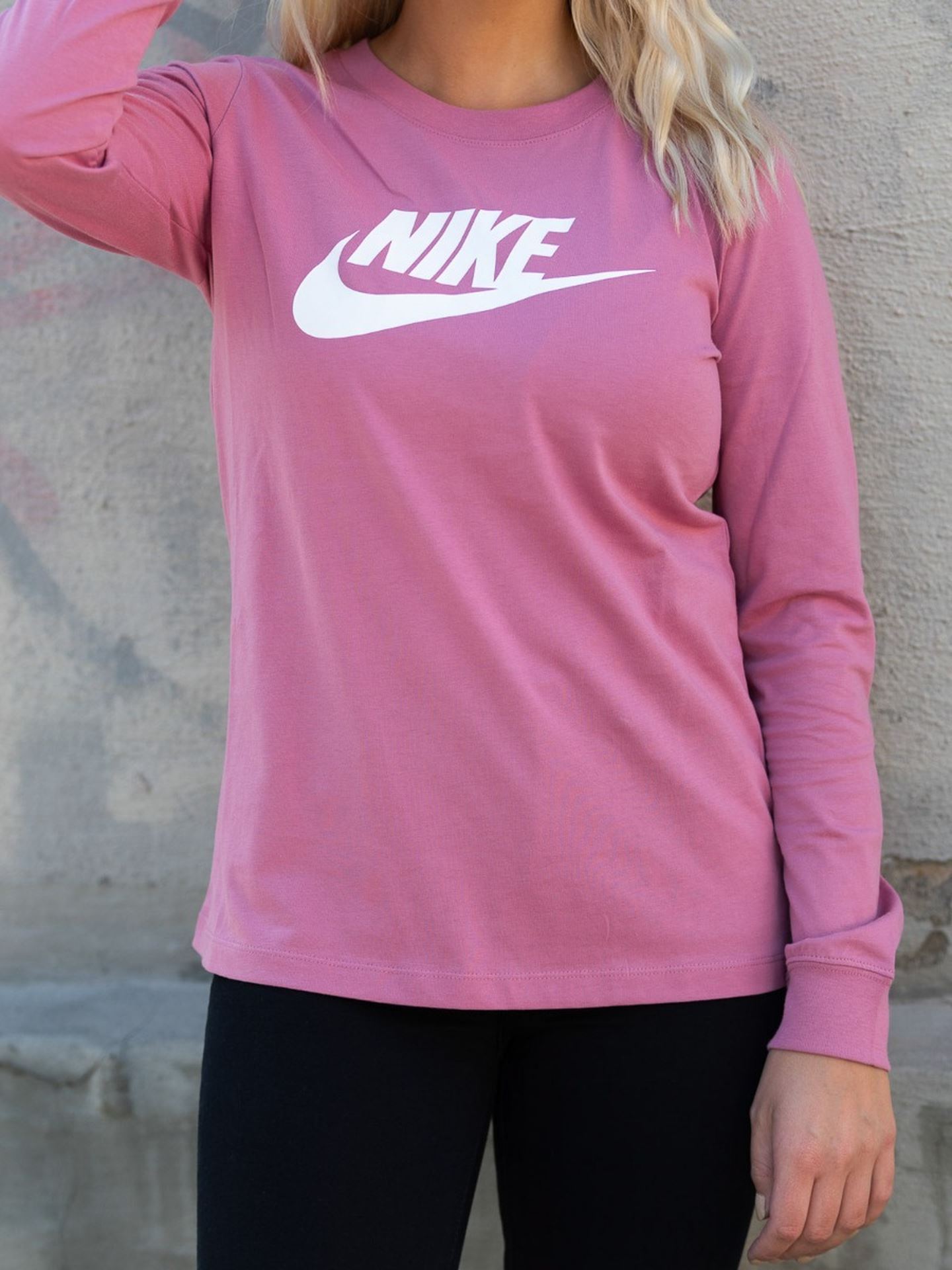 Essential Long Sleeve Tee