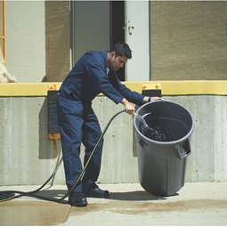 Collecteur BRUTE 121,1 litres, en PP