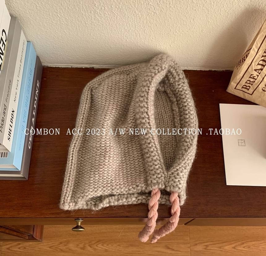 Combon - Effen muts
