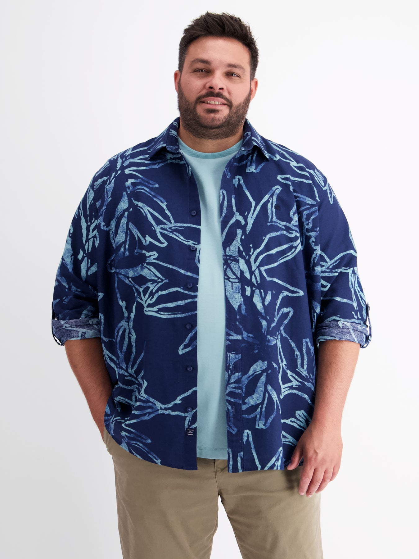 Herren Langarmhemd mit sommerlichem Print