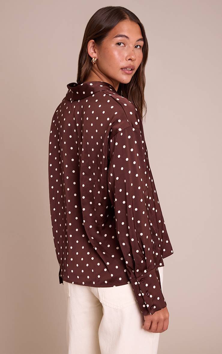 Chocolat Chemise À Manches Longues En Satin À Pois