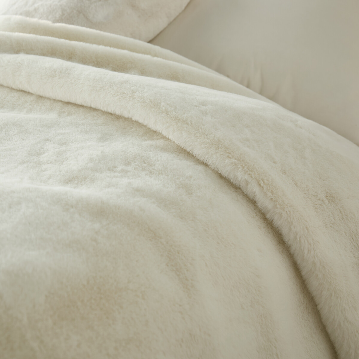 LA REDOUTE INTERIEURS<br>Colcha fofa, Colton