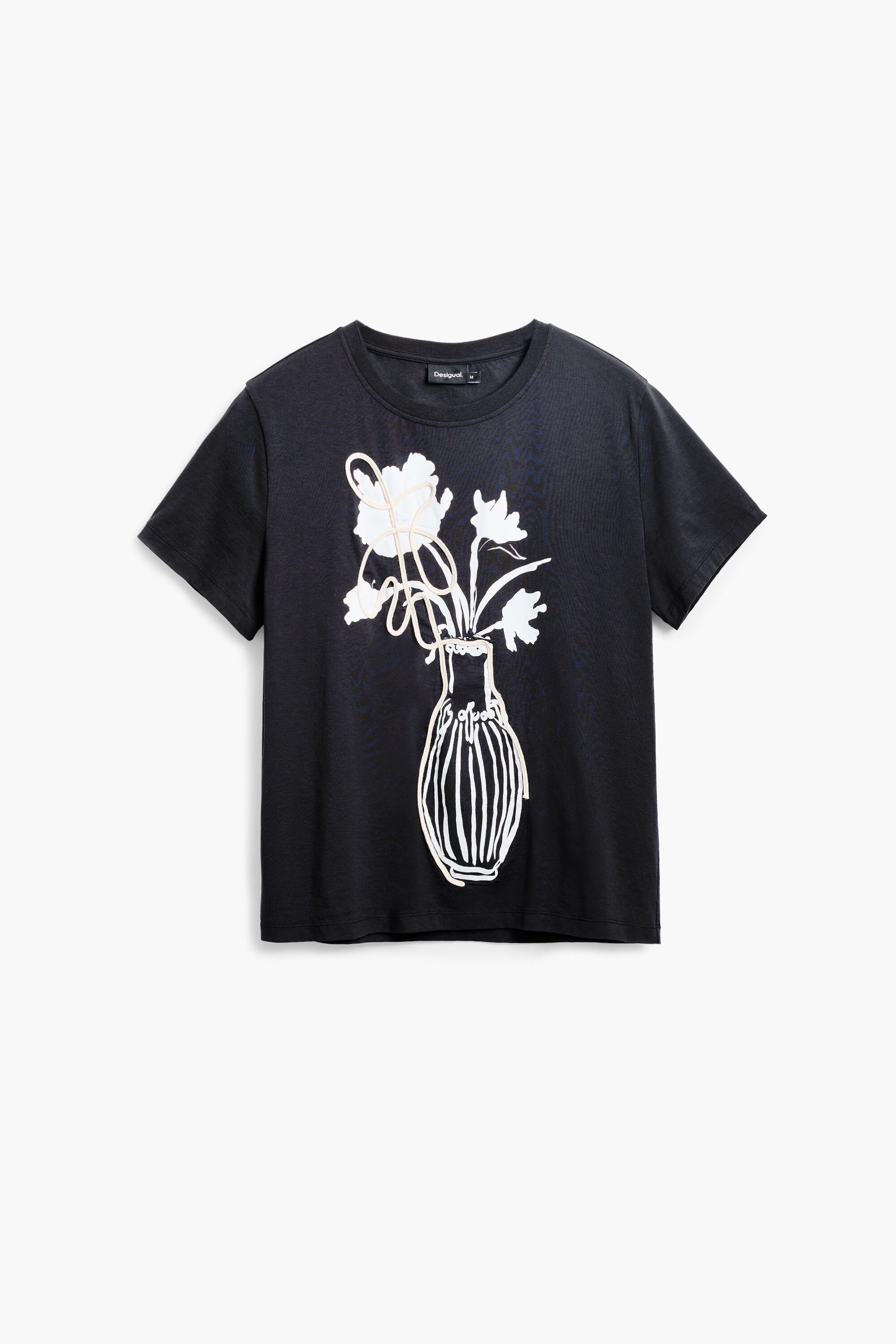 Vaso feito com uma camiseta lisa