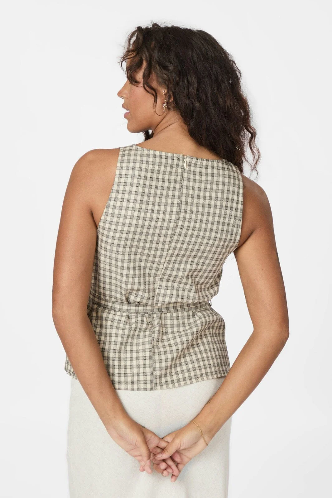 Neo Noir Delina Check Top 165730
