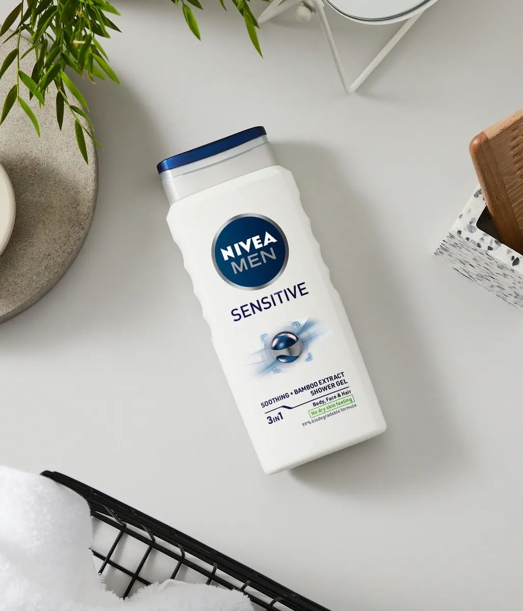 GEL DOUCHE 3 EN 1 HOMME SENSITIVE POUR LES PEAUX SENSIBLES