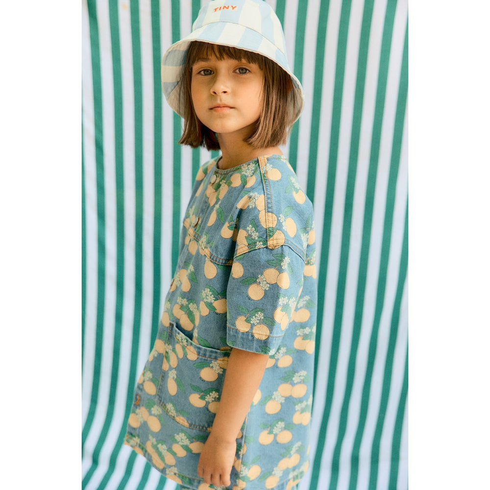 Køb TinyCottons Light Wash Denim Oranges Denim Kjole