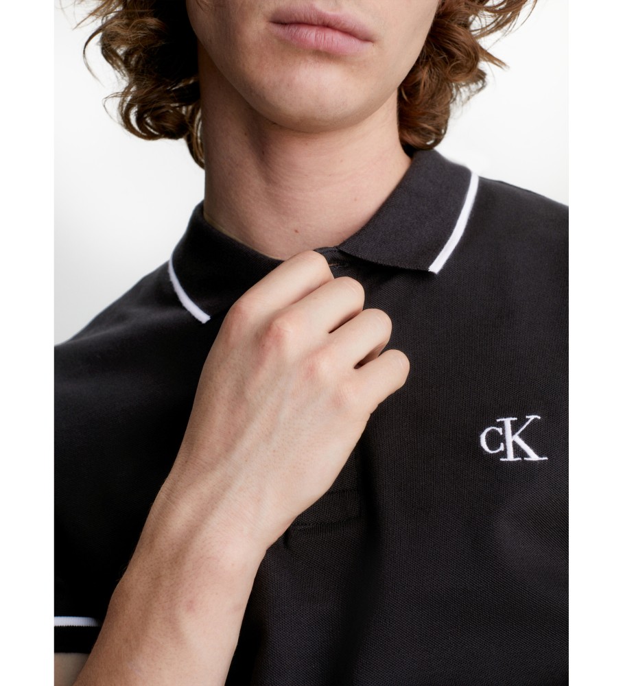 Polo Slim preta da Calvin Klein