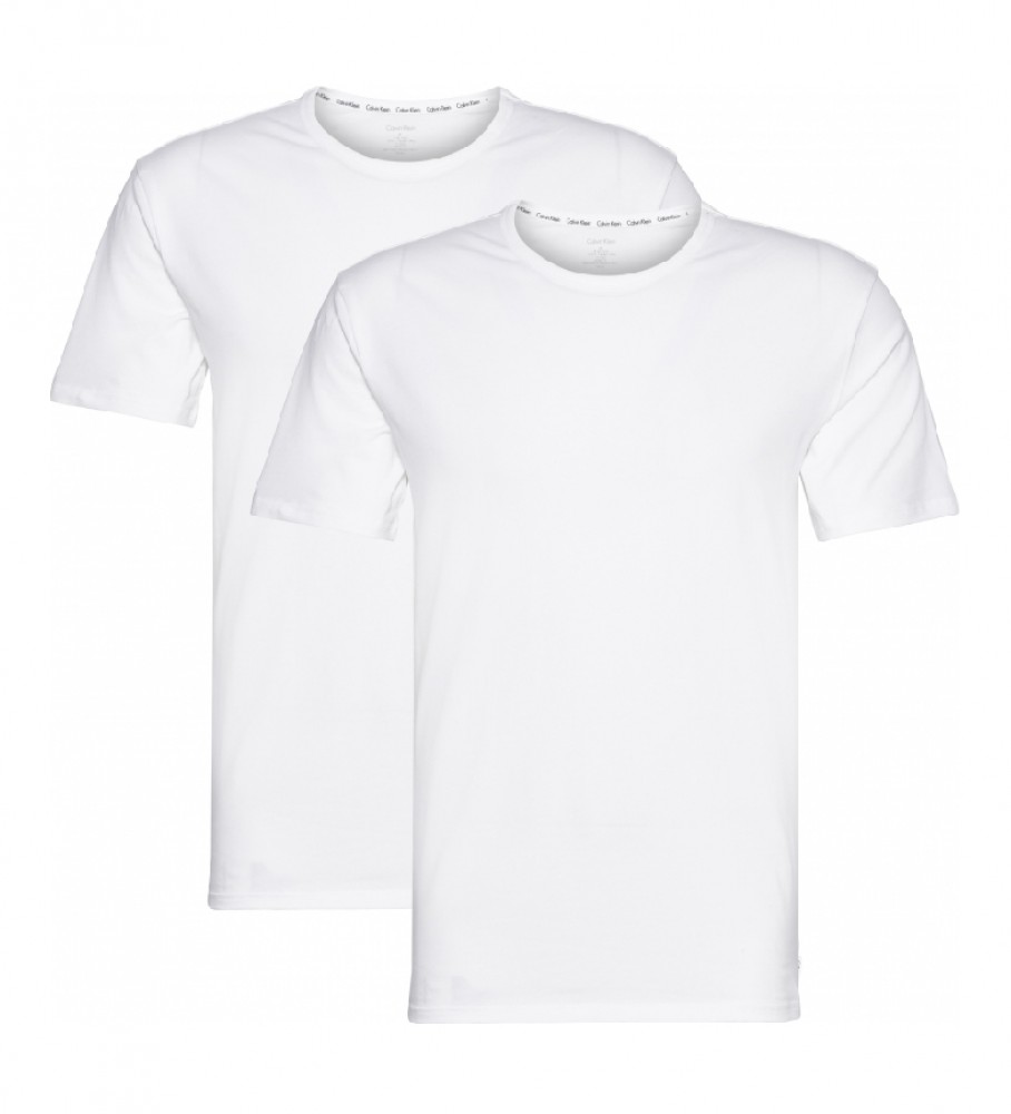 Conjunto de 2 camisetas Calvin Klein de manga curta e gola redonda, brancas.