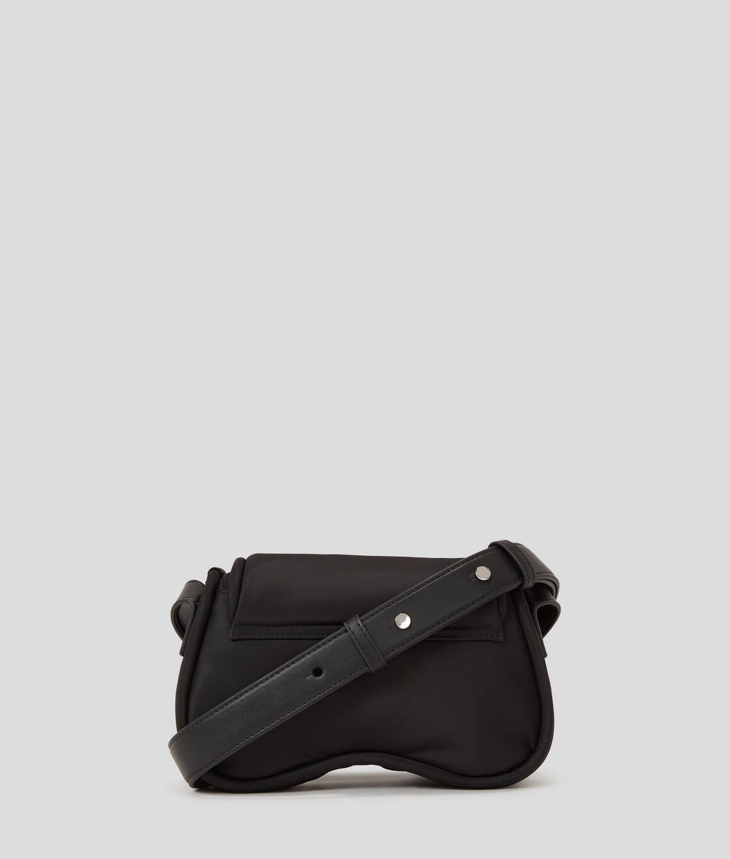 SAC BANDOULIÈRE EN NYLON LUNETTES DE SOLEIL KLJ