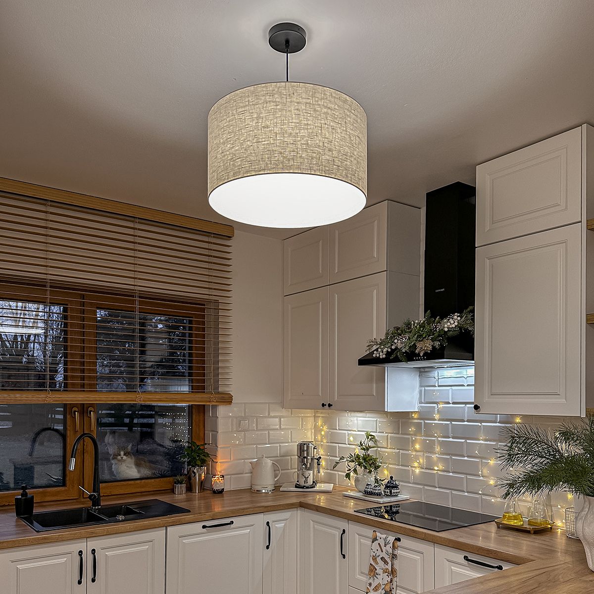 Landelijke hanglamp zwart met beige kap 50 cm - Combi 1