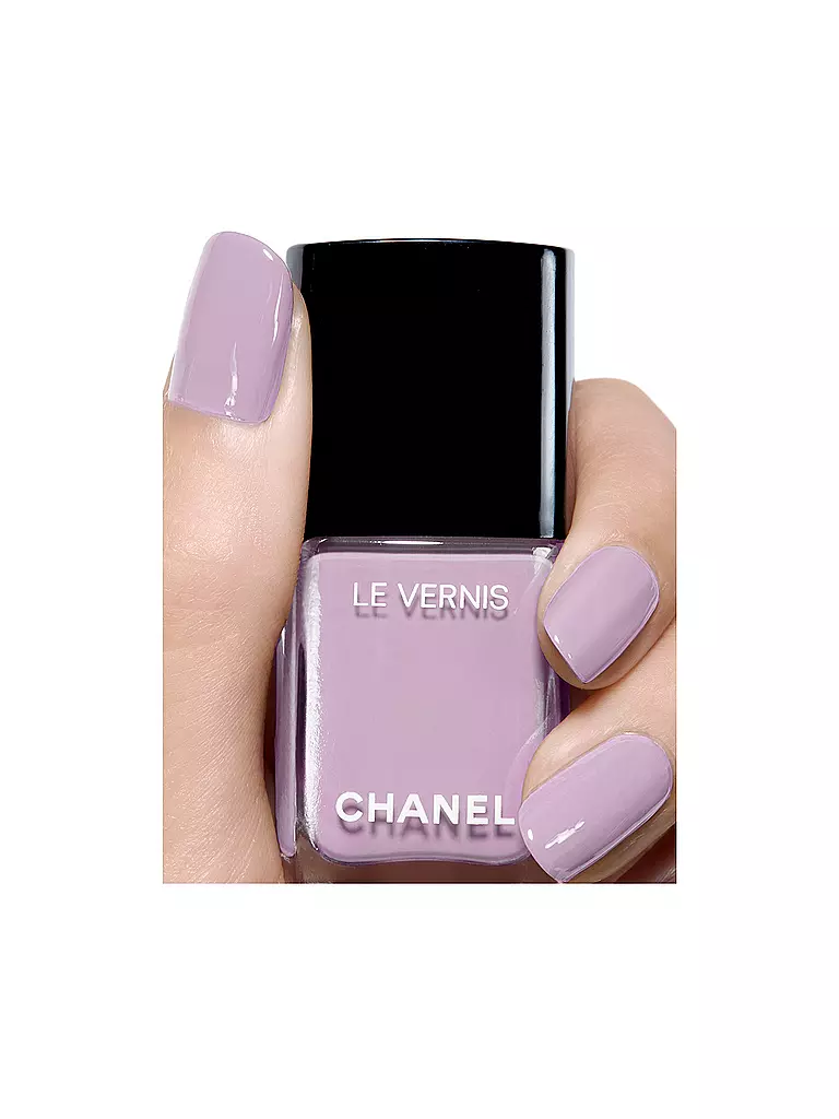 CHANEL NAGELLACK – FARBE UND GLANZ MIT LANGEM HALT 13ML lila