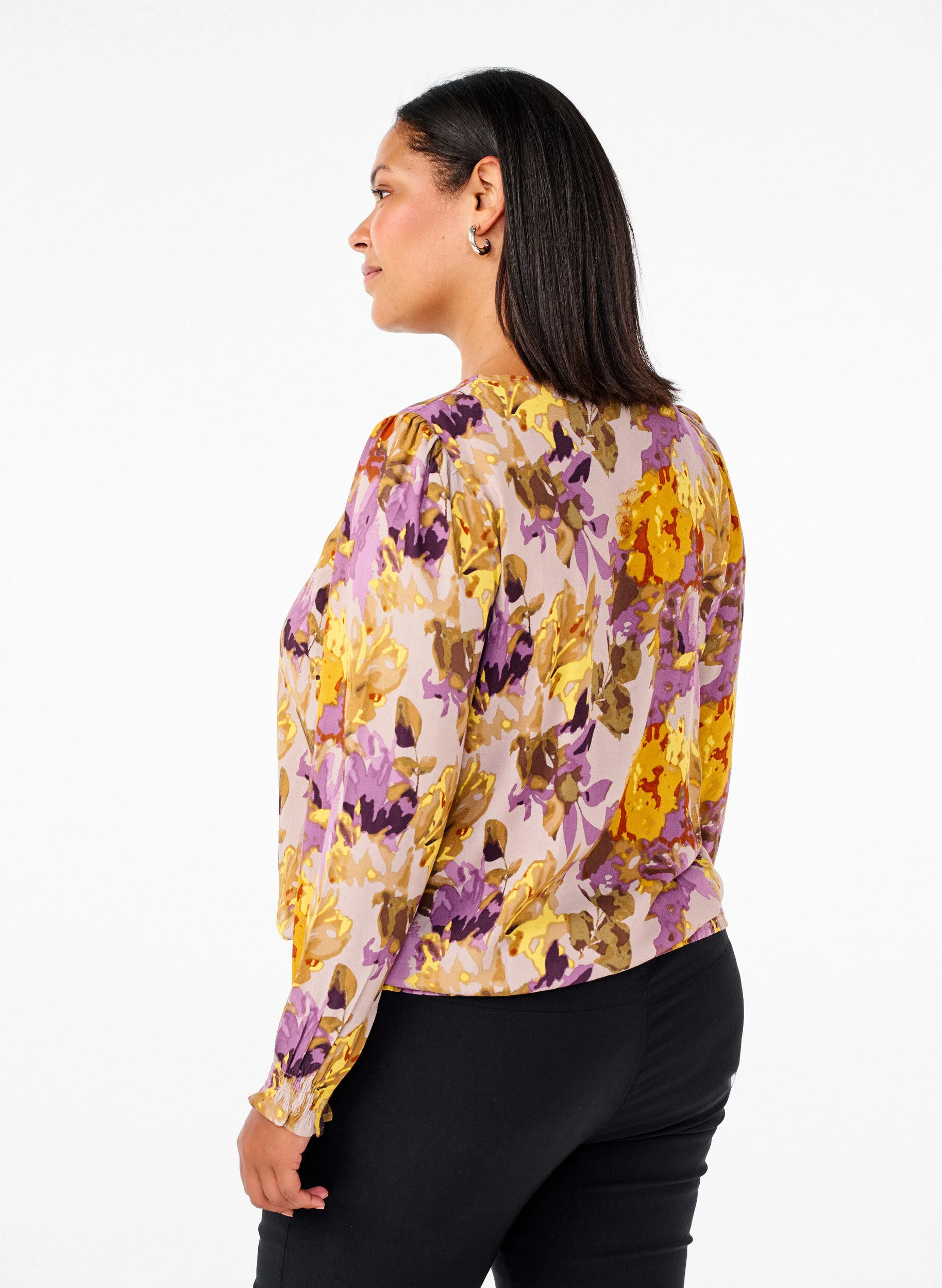 Smockbluse med blomsterprint